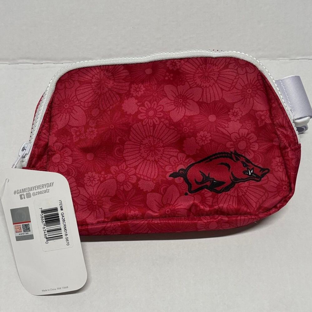 Zoozatz Women's Red and White Bag